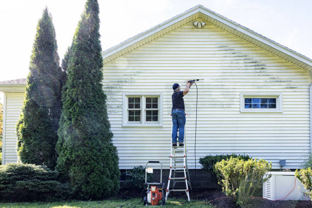 Best Pressure Washing Patio  in Russell, PA