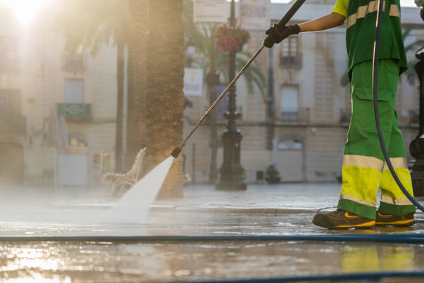 Best Commercial Building Pressure Washing  in Russell, PA