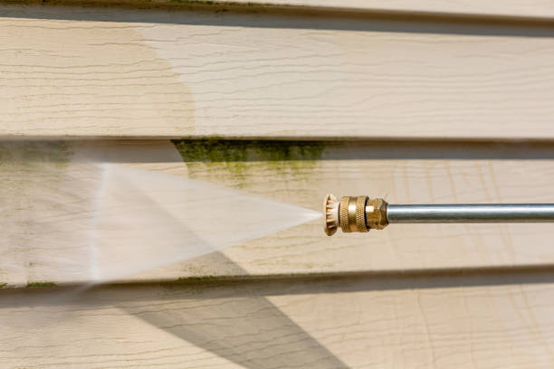 Best Deck Cleaning Services  in Russell, PA